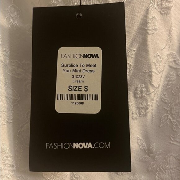 Fashion Nova Surplice To Meet You Mini Dress Cream Puff Sleeve Wrap Size S - Picture 2 of 5